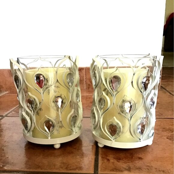 CANDLE HOLDERS -SET WITH BATTERY OPERATED CANDLES WHITE WITH CLEAR RHINESTONES - Picture 1 of 8